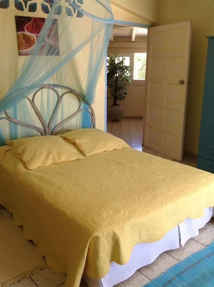 Hotel Cap Sud Caraibes ル・ゴジエ 2*,